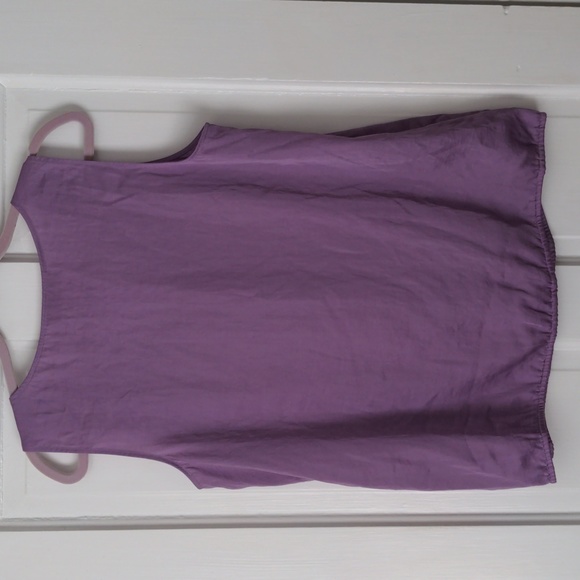 Lilac Sleeveless Blouse with Ruffles Front (NWT!) - Picture 6 of 6